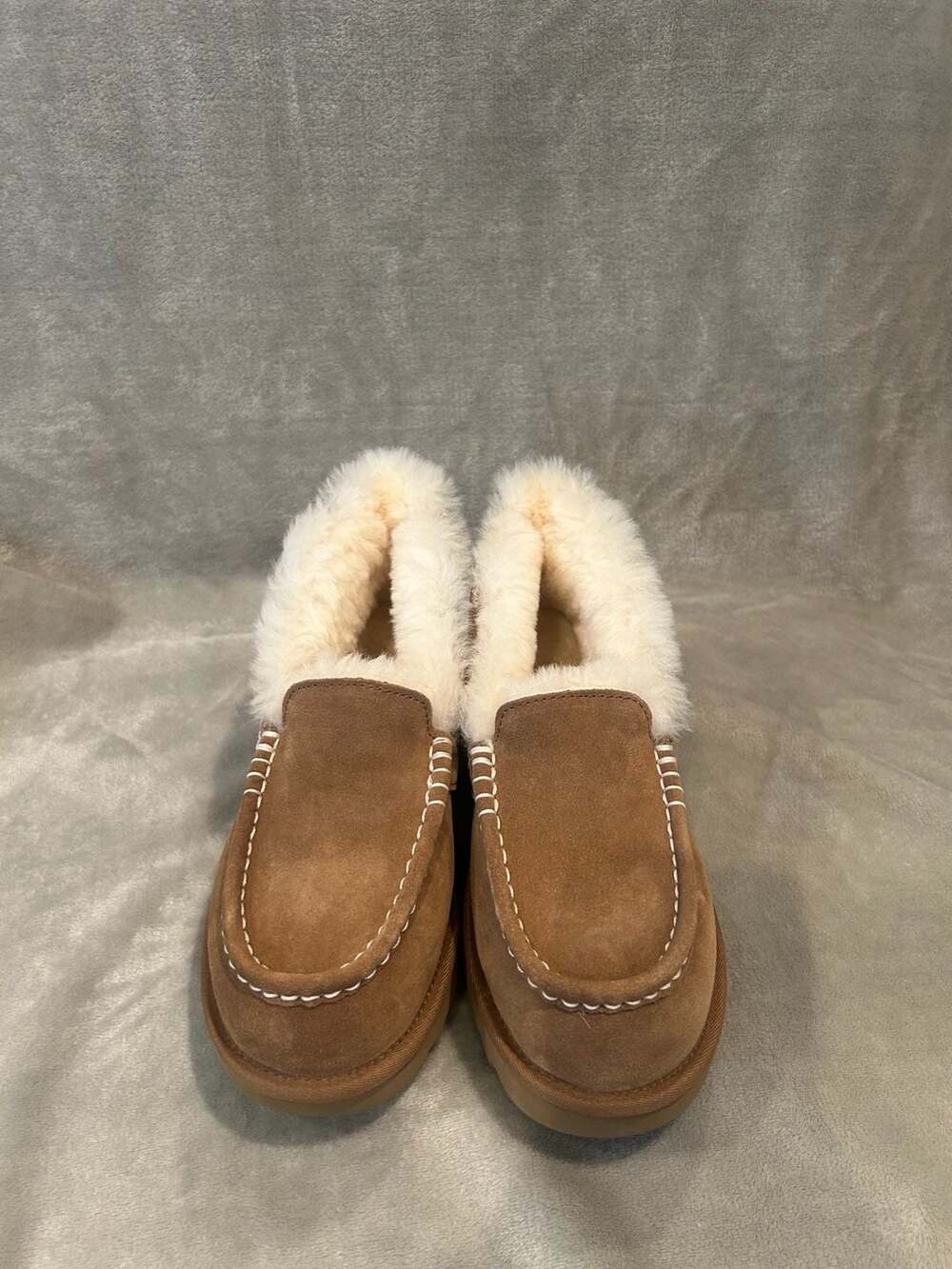 UGG ANSLEY PARC CHESTNUT SUEDE PLATFORM MOCCASIN SLIPPERS SIZE US 8 WOMEN